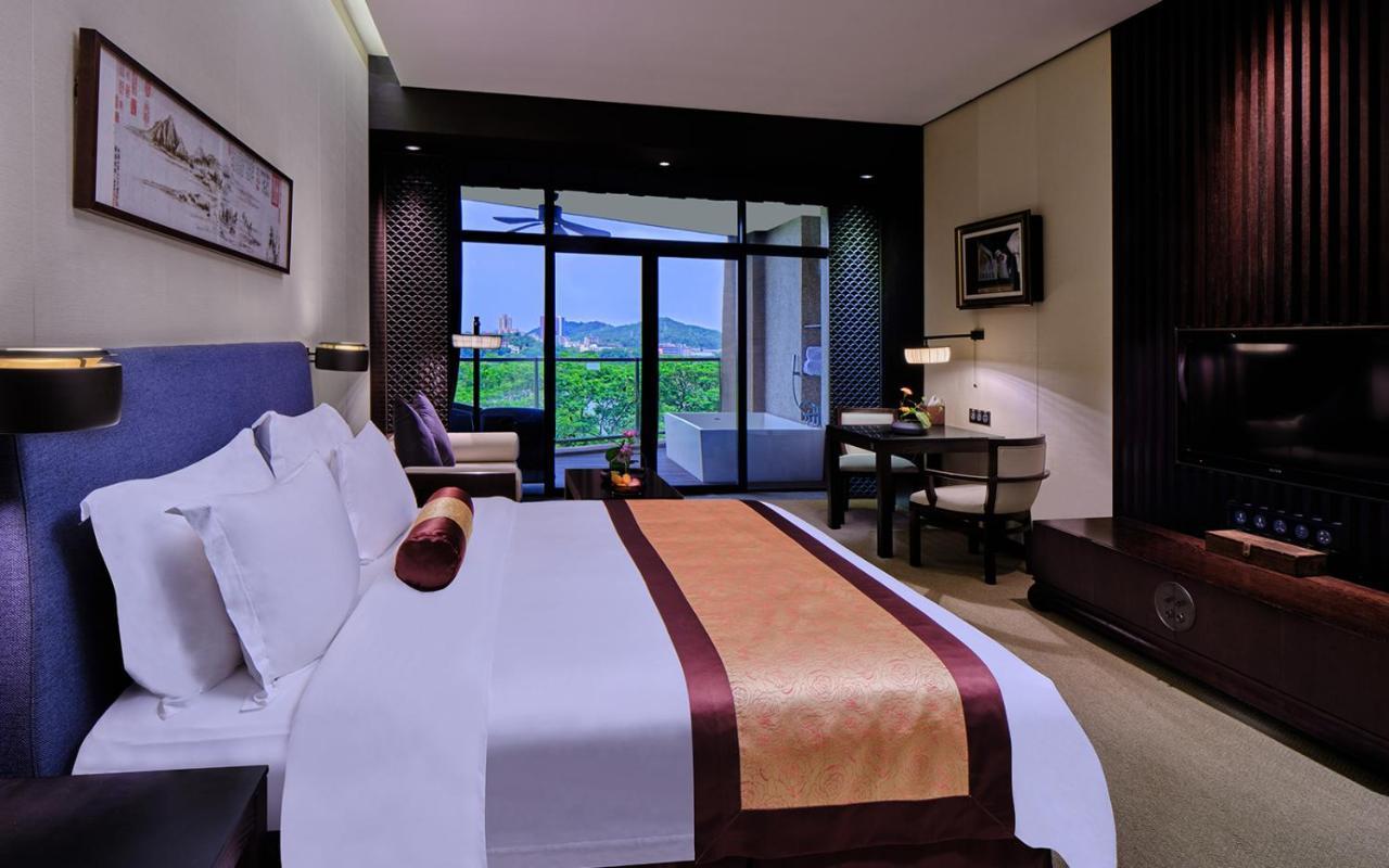 Shenzhen Castle Hotel Bagian luar foto