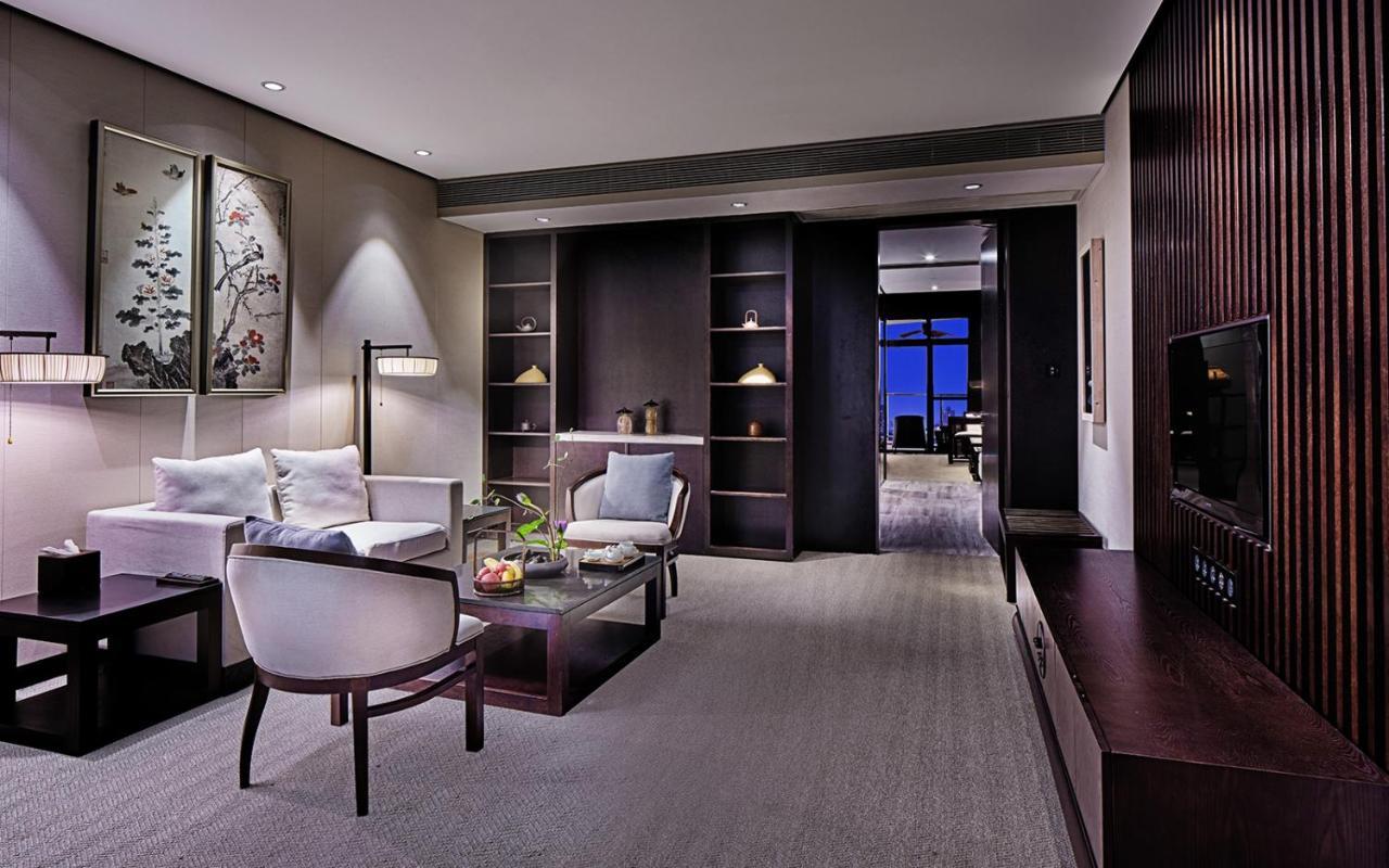 Shenzhen Castle Hotel Bagian luar foto