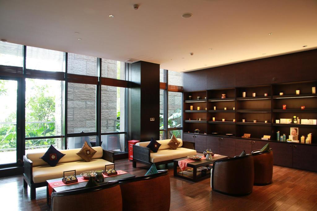 Shenzhen Castle Hotel Bagian luar foto