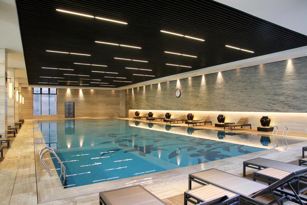 Shenzhen Castle Hotel Bagian luar foto